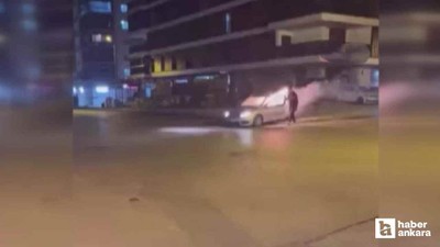 Sincan'da otomobilden atılan havai fişek evden içeri girdi