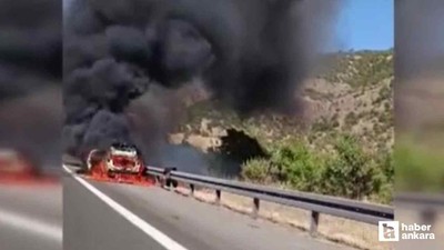Kızılcahamam'da araçta başlayan yangın ormanlık alana sıçradı