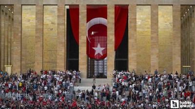 30 Ağustos'ta Anıtkabir'i 639 bin 497 kişi ziyaret etti