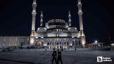 Ankara'da Mevlid Kandili için camilerde programlar düzenlendi