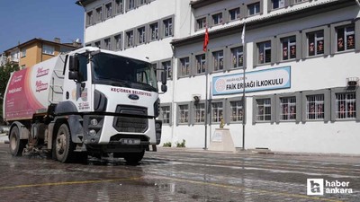 Keçiören Belediyesi okulları temizleyip çevre düzenlemelerini yapıyor
