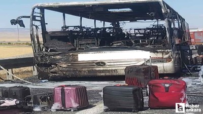 Gölbaşı'nda seyir halindeki yolcu otobüsü yandı