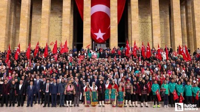 Başkan Özarslan'ın davetiyle başkentliler Anıtkabir'de buluştu!