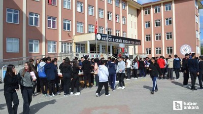 Beypazarı'nda okullardan Gazze'ye yardım eli uzandı