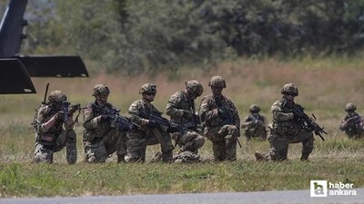 Almanya'da tatbikatı gerçek zanneden polisler askerlere ateş açtı