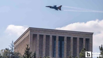 SOLOTÜRK'ten Cumhuriyet Bayramı'na özel Anıtkabir semalarında gösteri uçuşu!