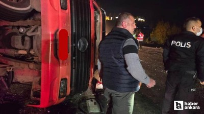 Haymana'da virajı alamayan tır devrildi: 1 yaralı