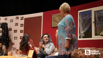 Keçiören Belediyesi'nin 'Babam Geri Döndü' oyunu yoğun ilgi gördü