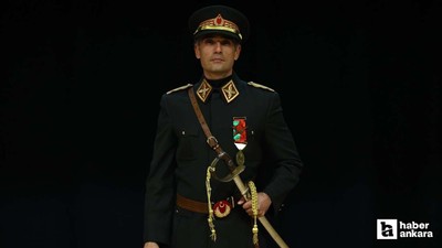 Ankara'da Atatürk Kıyafetleri defilesi yapıldı