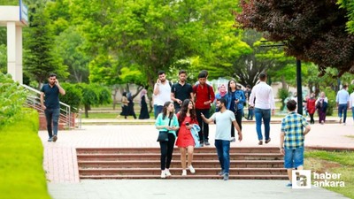 YÖK duyurdu: Türkiye'de 6.715.761 üniversite öğrencisi var!