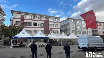 Şehit Cem Dolapci'nın Mamak'taki evinin önüne taziye çadırı kuruldu