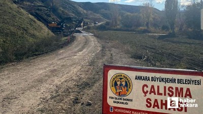 Beypazarı'nda toprak kayması: Bağlantı yolu ulaşıma kapandı