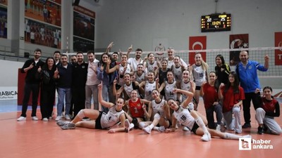 Etimesgut Belediyesi Voleybol takımı devreyi namağlup kapattı!
