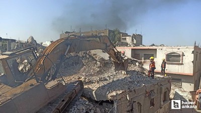 Gazze'de enkaz altındaki Filistinlilerin cenazeleri için çalışma başlatıldı