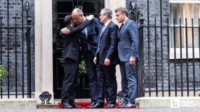 Zelenskiy Londra'da yapılan görüşmeden sonra barış için umutlu konuştu