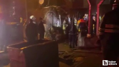 Altındağ'da bahçesinde hurdalık yığılı binada yangın çıktı!