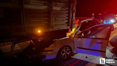 Çorum'da sosyal medyadan canlı yayın yapan sürücü tıra çarpıp hayatını kaybetti