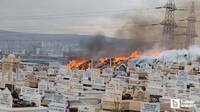 Sincan'da Çimşit Mezarlığının yanında çıkan yangın söndürüldü