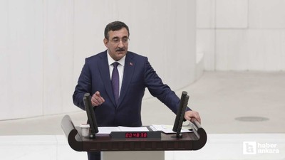 Cevdet Yılmaz'dan bütçe görüşmeleri kapanışında enflasyon mesajı
