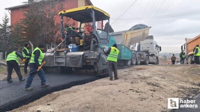 Pursaklar Belediyesi asfalt serim çalışmalarına devam ediyor