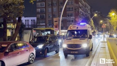 Ankara'da sürücüler ambulansa yol vermek için birbirleriyle yarıştılar