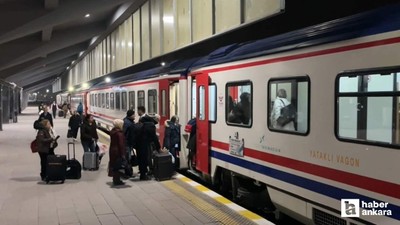 Turistik Doğu Ekspresi Kars-Ankara istikametinde sezonun ilk seferine çıktı
