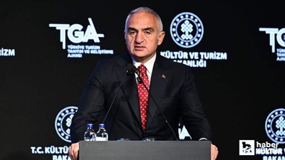 Bakan Ersoy'dan Türk dizileri açıklaması: En büyük Türkçe kursudur!