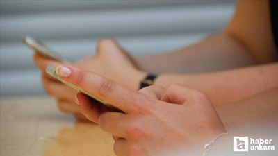 Ekran bağımlılığı hakkında uyarı: Zihinsel kapasiteyi düşürüyor!