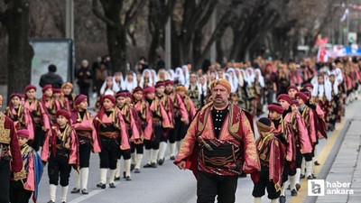 Atatürk'ün Ankara'ya geliş yıl dönümü için Seğmenler Kortej Yürüyüşü yapıldı