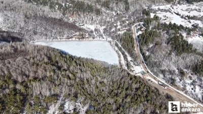 Çubuk’taki Karagöl Tabiat Parkı’nda göl dondu!