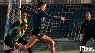 Kadın futbol liglerinde hafta sona erdi: ABB Fomget hükmen galip
