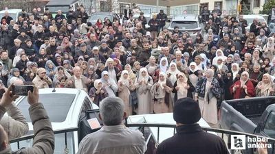 Beypazarı'nda 42 kişi umre ibadeti için uğurlandı