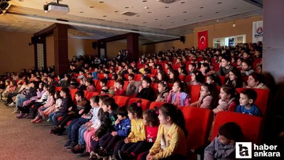 Sincan'da sömestr tatili için düzenlediği tiyatro programı sona erdi