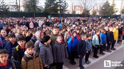 Tüm okullarda 6 Şubat deprem şehitleri için saygı duruşu kararı