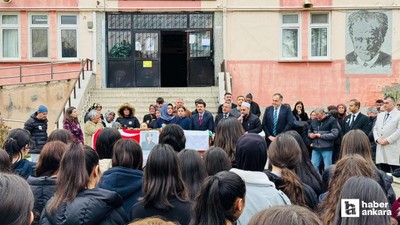 Beypazarı'nda trafik kazasında hayatını kaybeden 10. sınıf öğrencisi son yolculuğuna uğurlandı