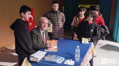 Nallıhan'da "Başarıda Motivasyon, Günümüzde Genç Olmak" konferansı yapıldı