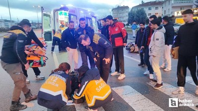 Sincan'da dengesini kaybeden motokurye yola savrularak yaralandı