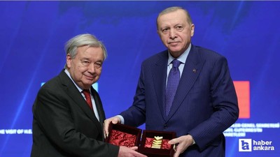 Cumhurbaşkanı Erdoğan, BM Genel Sekreteri Antonio Guterres’e ödülünü verdi
