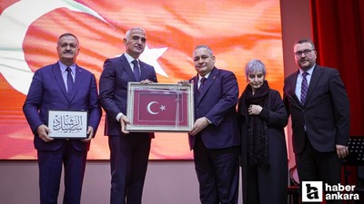 Başkan Özarslan, İstiklal Marşı'nın kabulünün yıl dönümü programına katıldı