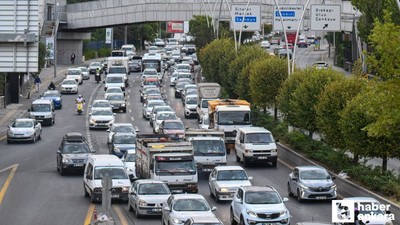 Başkentte trafiğe kayıtlı araç sayısı 3 milyon 44 bin 342 oldu