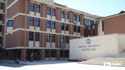 Anadolu Üniversitesi bünyesine tam zamanlı personel alımı yapacak