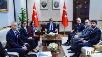 Anand, Cumhurbaşkanı Yardımcısı Yılmaz tarafından kabul edildi