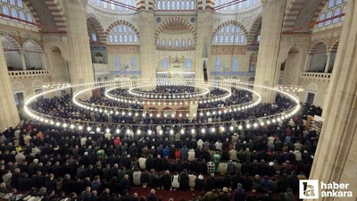 Restore edilen Selimiye Camii'nde ilk bayram namazı kılındı