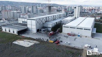 Ankara'da bir basım merkezinde çıkan yangında maddi hasar oluştu