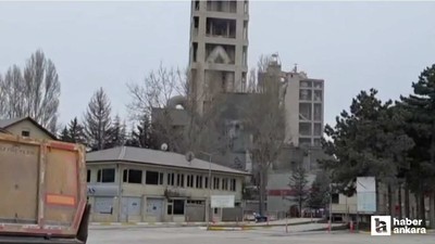 Elmadağ'da çıkan yangında çimento fabrikasında maddi hasar oluştu