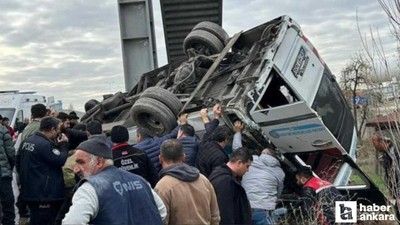 Kahramankazan'da feci kaza: 5 ölü, 14 yaralı