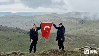 Kırşehir'de "Dünya Sağlık Günü" için Gönül Dağı'na tırmandılar