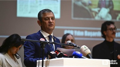 Özgür Özel, Yılın Başarılı Gazetecileri Ödül Törenine katıldı