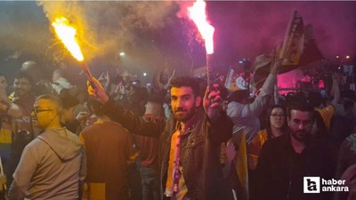 Galatasaraylılar başkentte şampiyonluklarını kutladılar