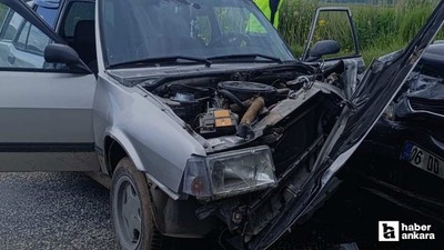 Çorum'da 2 otomobilin çarpıştığı trafik kazasında 3 kişi yaralandı